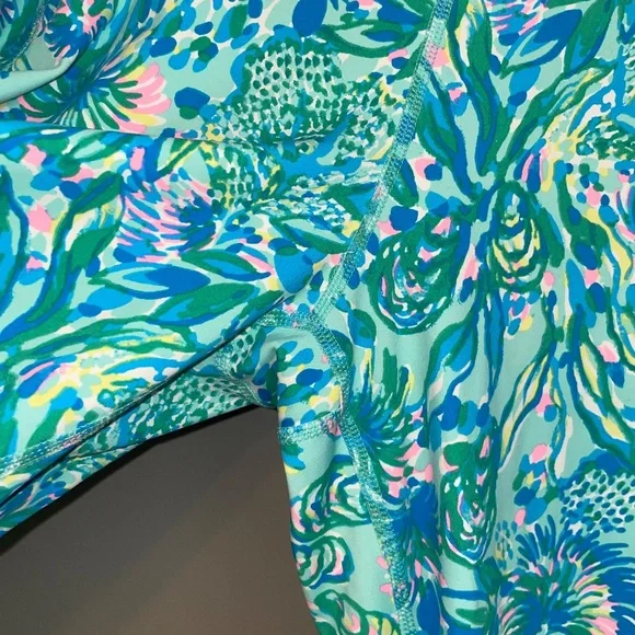 EUC Lilly Pulitzer UPF 50+ Luxletic High Rise Cropped Legging Surf Blue Size XXL - Picture 3 of 7